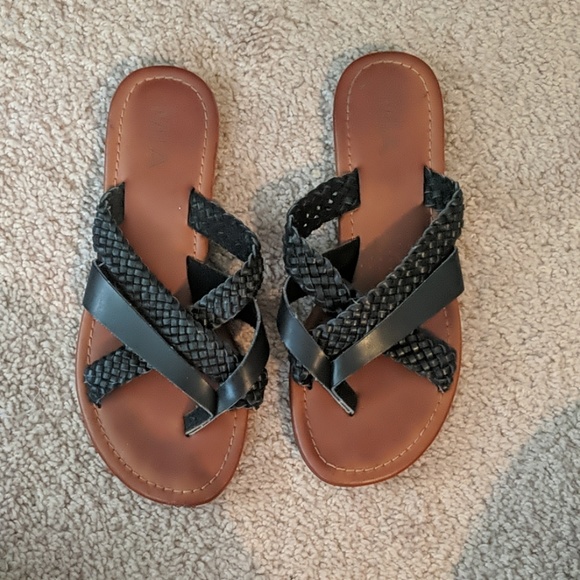 MIA Shoes - Mia Summer Flip Flops